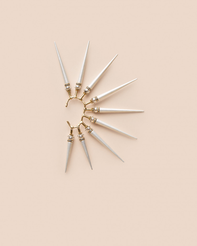 Ear Cuff Kiss